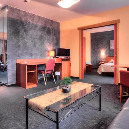 Hotel Tristar La Louviere Phòng bức ảnh
