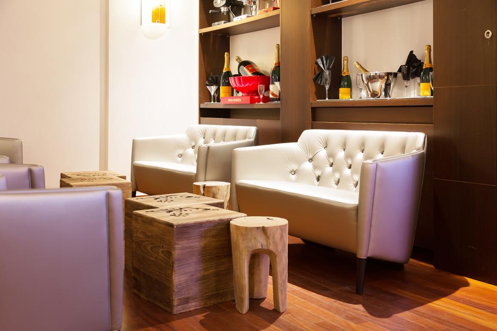 Hotel Tristar La Louviere Ngoại thất bức ảnh