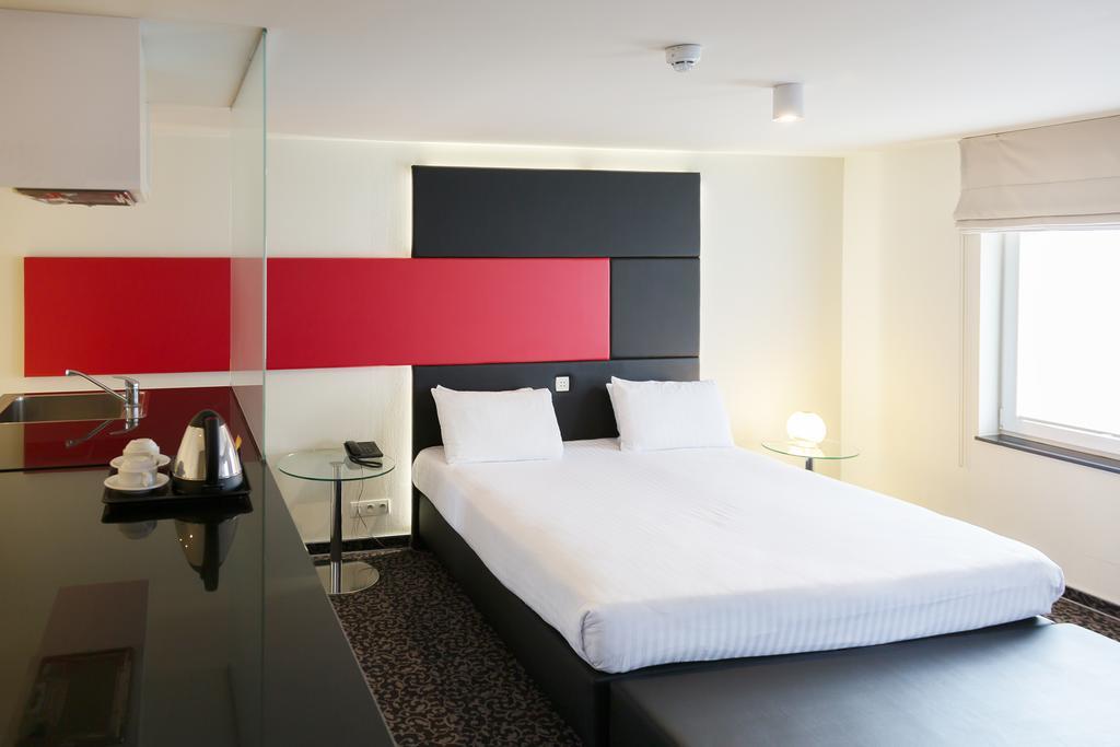 Hotel Tristar La Louviere Ngoại thất bức ảnh