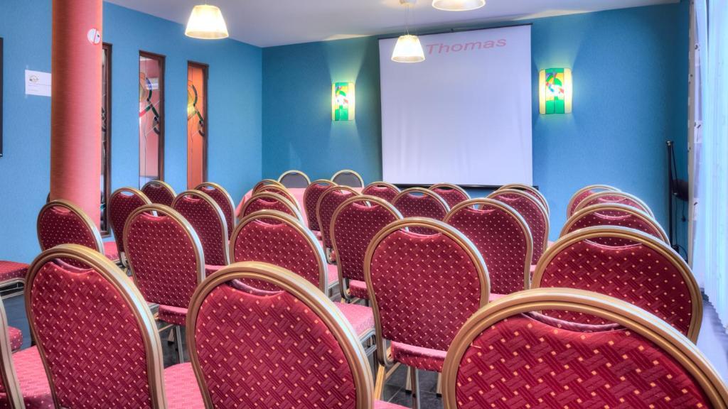 Hotel Tristar La Louviere Ngoại thất bức ảnh