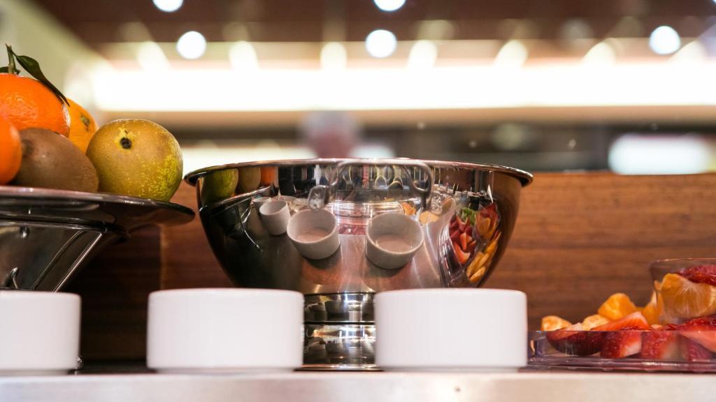 Hotel Tristar La Louviere Ngoại thất bức ảnh