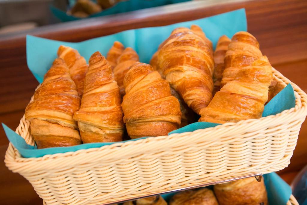 Hotel Tristar La Louviere Ngoại thất bức ảnh